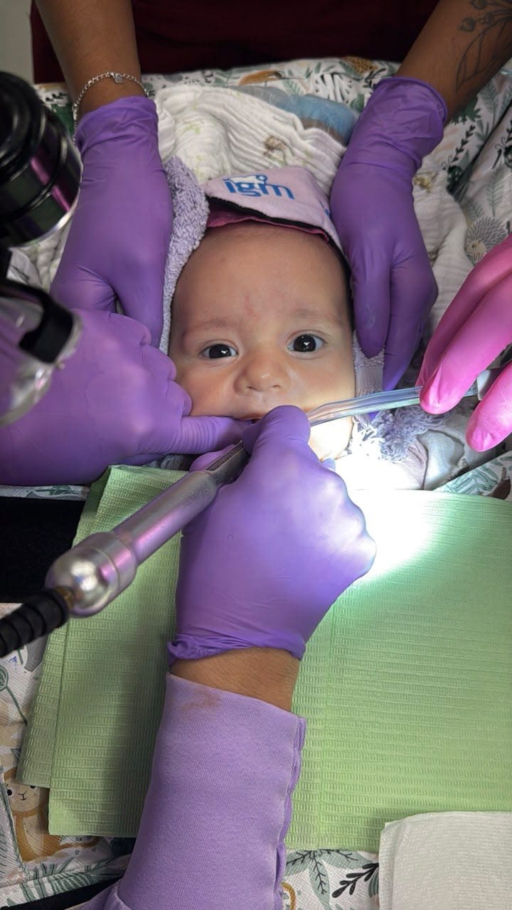 Anestesia computadorizada sem dor no dentista